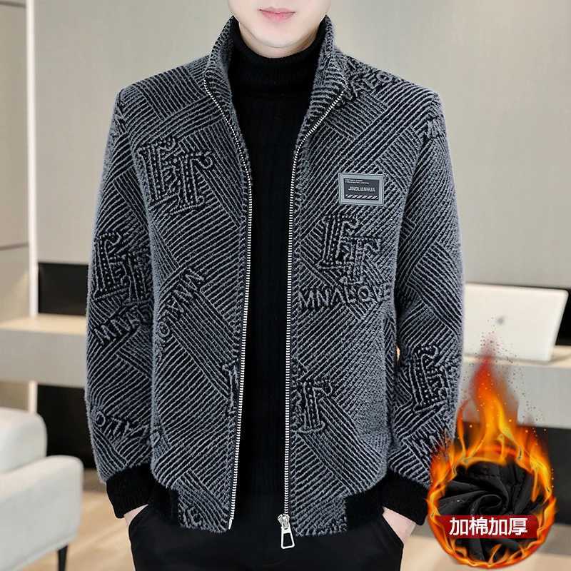 Mens Short Woolen Coat Autumn Winter Keep Warm Jackets Korean Style Streetwear Trends Casual Wool Outerwear XJ250809