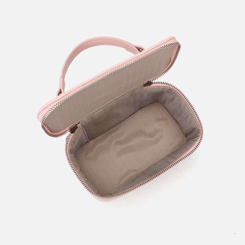 Hot Korean Version Of The Light Niche High-End Ladies Crossbody 2025 Summer New Commuter Pink Quilted Box Bag Versatile Fashion Exquisite
