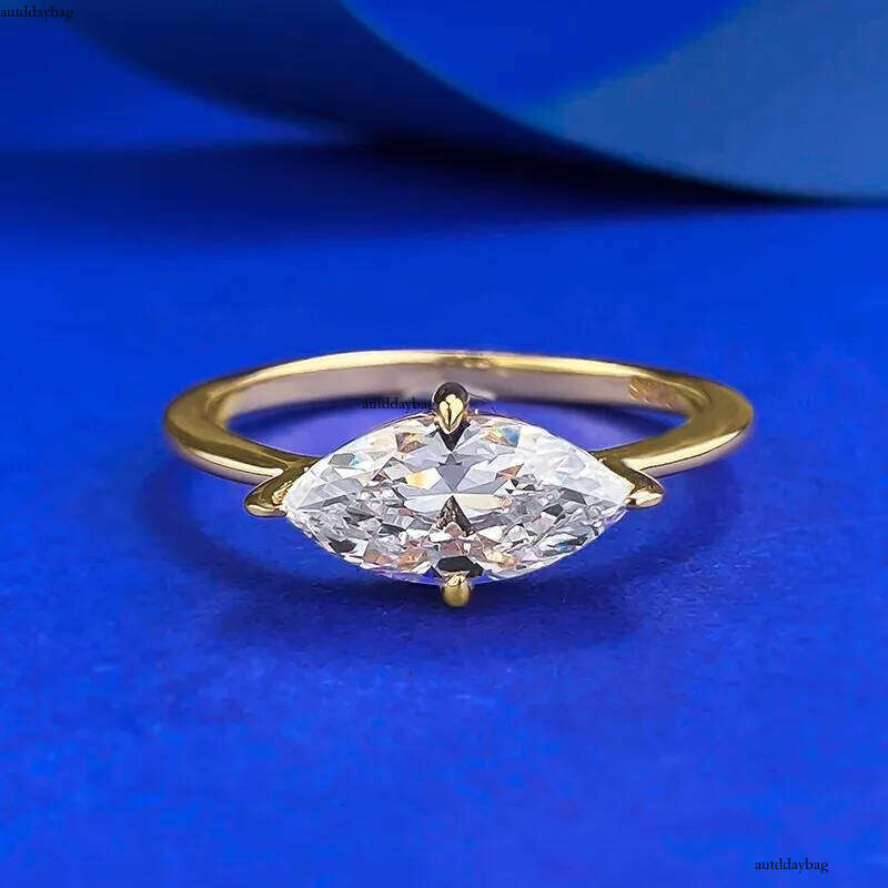 2025 Ins Top Sell 3Pcs Couple Set Jewelry 100% Real Sterling Sier Gold Marquise Cut White Moissanite Dia Party Eternity Women Wedding Ring Gift