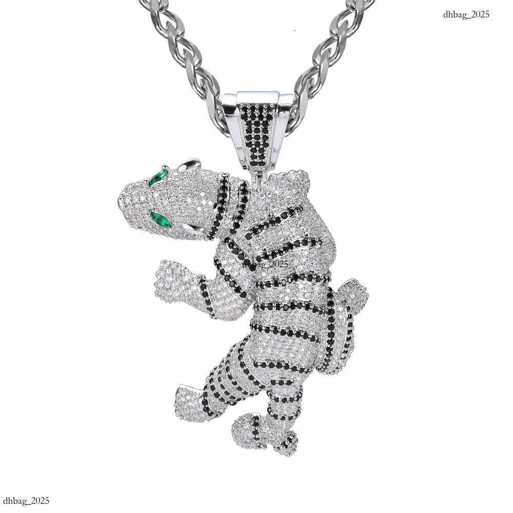 New Exaggerated Fierce Tiger 3D Full Dia Moissanite chain Agate Eye Hip-Hop Pendant with Chain 111