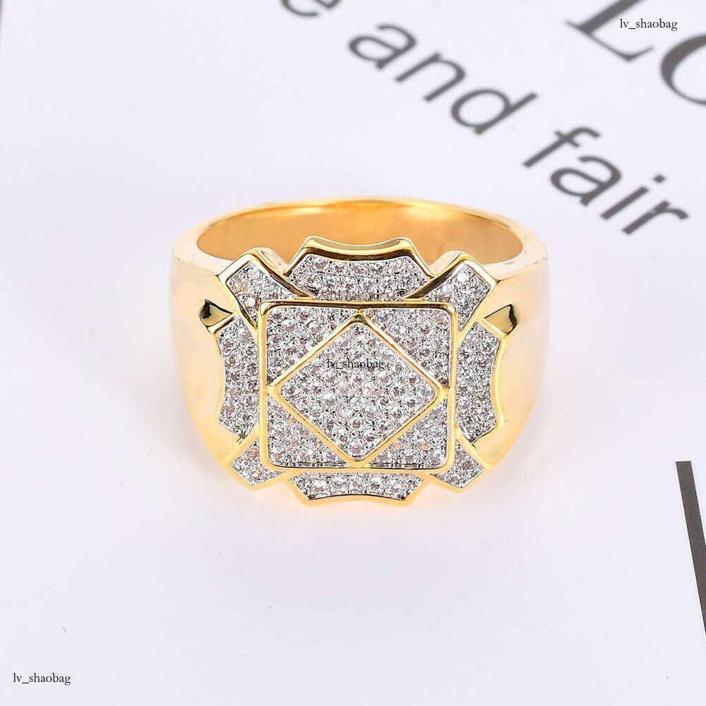 Hip Hop Men's AAA High-End Zircon Geometric Bling CZ Ring