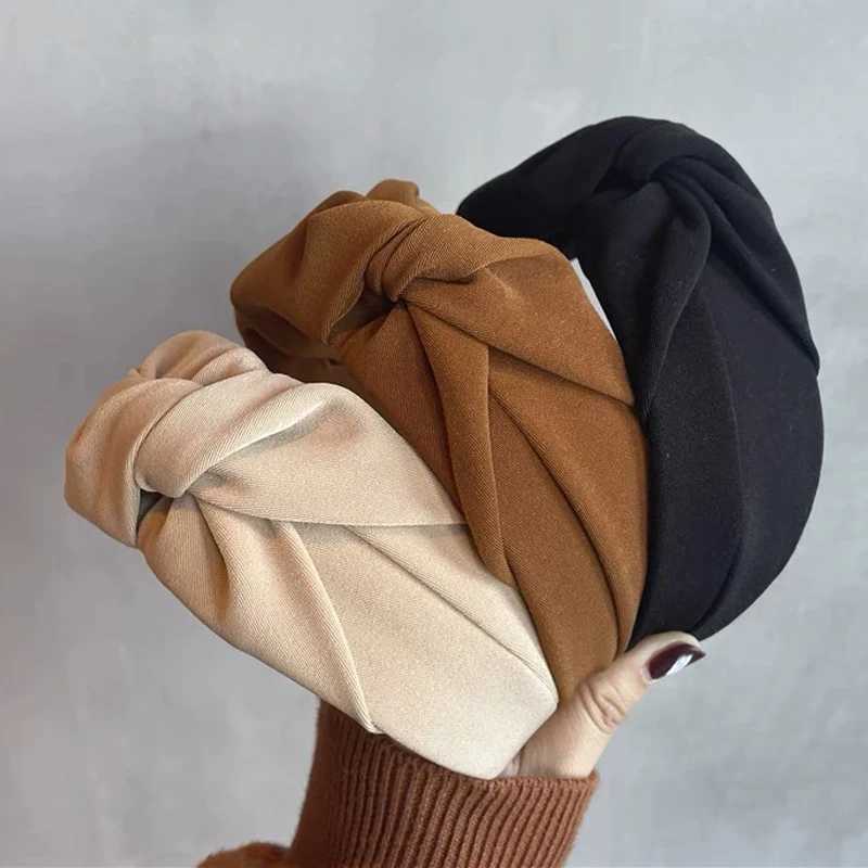 5 Pieces of Black Flat Wide Border Plastic Bands Korean Simple Bands Handmade Hair Accessories Band DIY Accessories Y250809