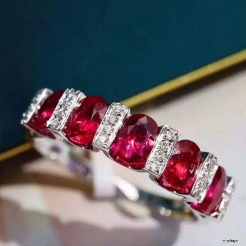 2024 Choucong Drop Ship Elegant Wedding Rings Jewelry Sterling Sier Oval Cut Ruby CZ Dia Party Eternity Women Engagement Band Ring Gift