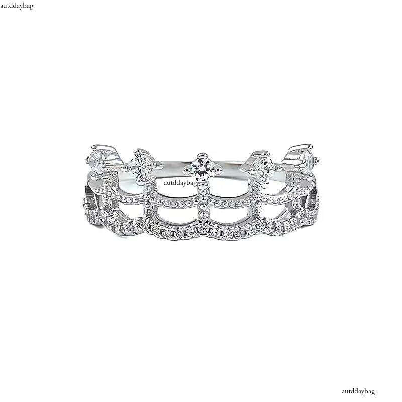 Choucong Ins Top Sell Elegant Wedding Rings Jewelry Genuine 100% Sterling Sier Pave Lab Moissanite Dia Eternity Lace King Women Crown Ring Gift
