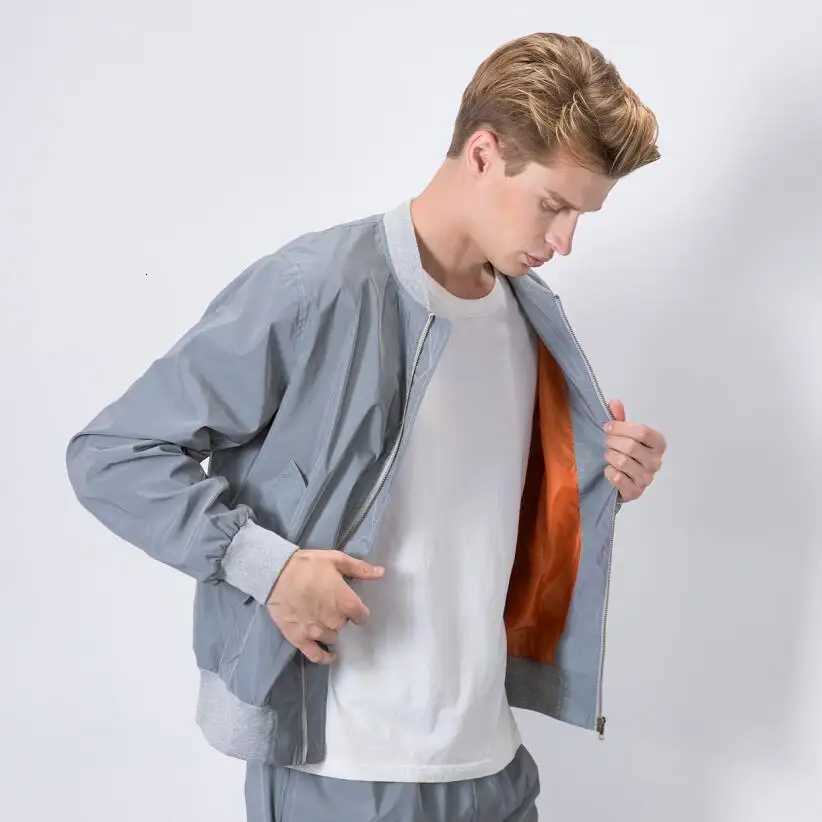 Autumn Winter Men Reflective Jacket Night Reflect Light Bomber Pilot Jackets Windbreaker Men Nightclub DJ Singer Stage Costume W250809
