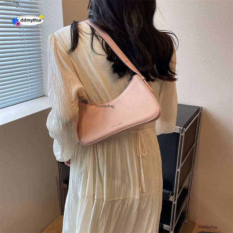 French Red Underarm Bag for Women 2024 New Popular Versatile Single Shoulder Bags Designer Simple Handbags Trend H6.28#31 ddmythur