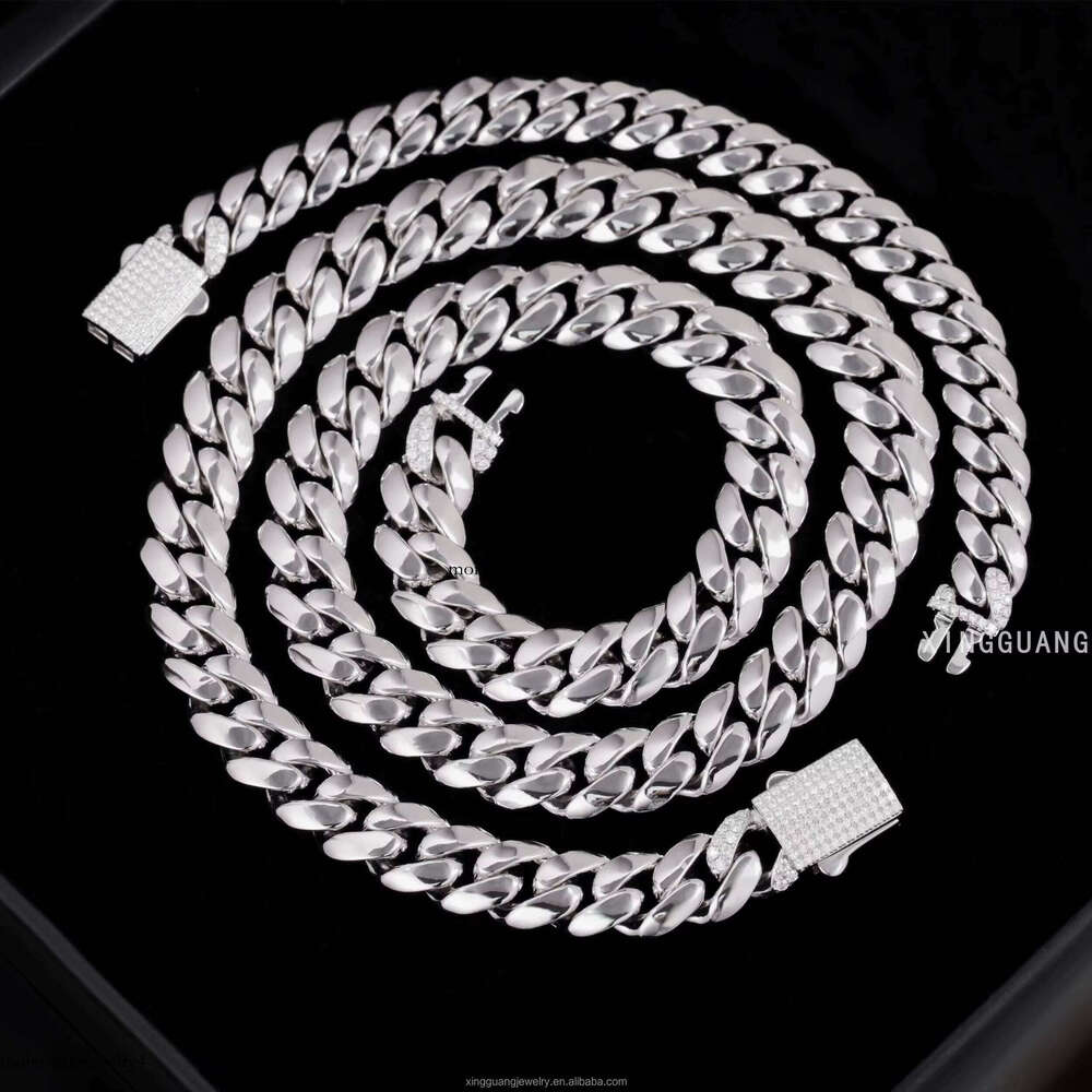 Custom Polished 8/10/12mm Solid Sier Plain Link Spring Clasp VVS Moissanite Lock Cuban Chain Necklace Men Jewelry