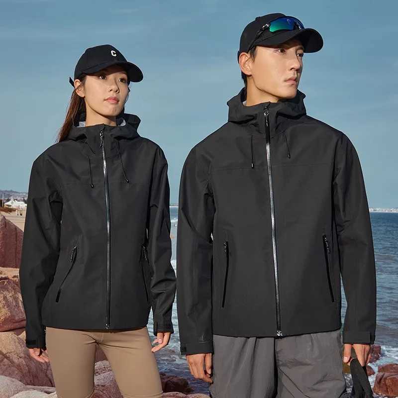 Mens Hard Shell Jacket Waterproof Windproof Raincoat Anti-Storm Outdoor Hiking Coat Single Layer Windbreaker Autumn Sports W250809