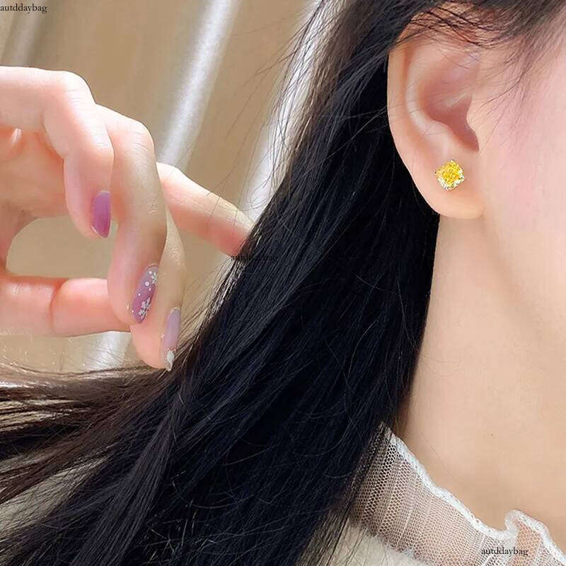 Choucong Sweet Cute Stud Earrings Simple Fashion Jewelry Classical 4 Claw 5A Yellow Zircon Sterling Sier CZ Dia Solitaire Party Women Girls Earring Gi