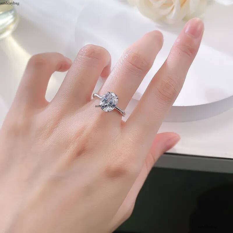 2024 Choucong Wedding Rings Ladies Jewelry Real 100% Sterling Sier Oval Cut White Moissanite Dia Gemstones Party Bamboo Knot Women Ring Gift