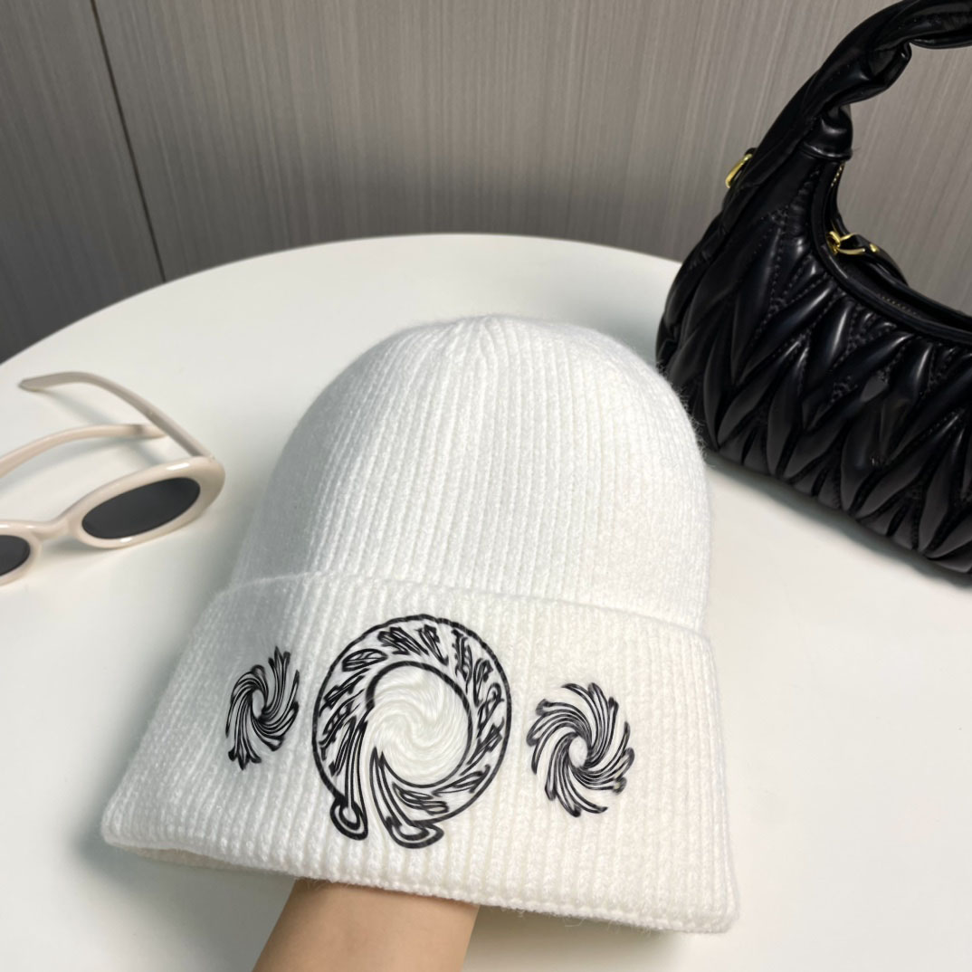 Chrome hat luxury designer knit hat women high quality chromes beanie cap men fit hat dghate trucker hat skull cap beach hat chrome wool heartsbeanie