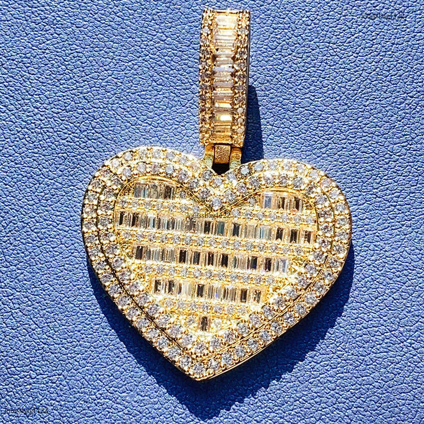 Iced Out VVS Inlaid D Color Moissanite Personalized Hip-Hop Accessories Versatile Necklace Pendant 111