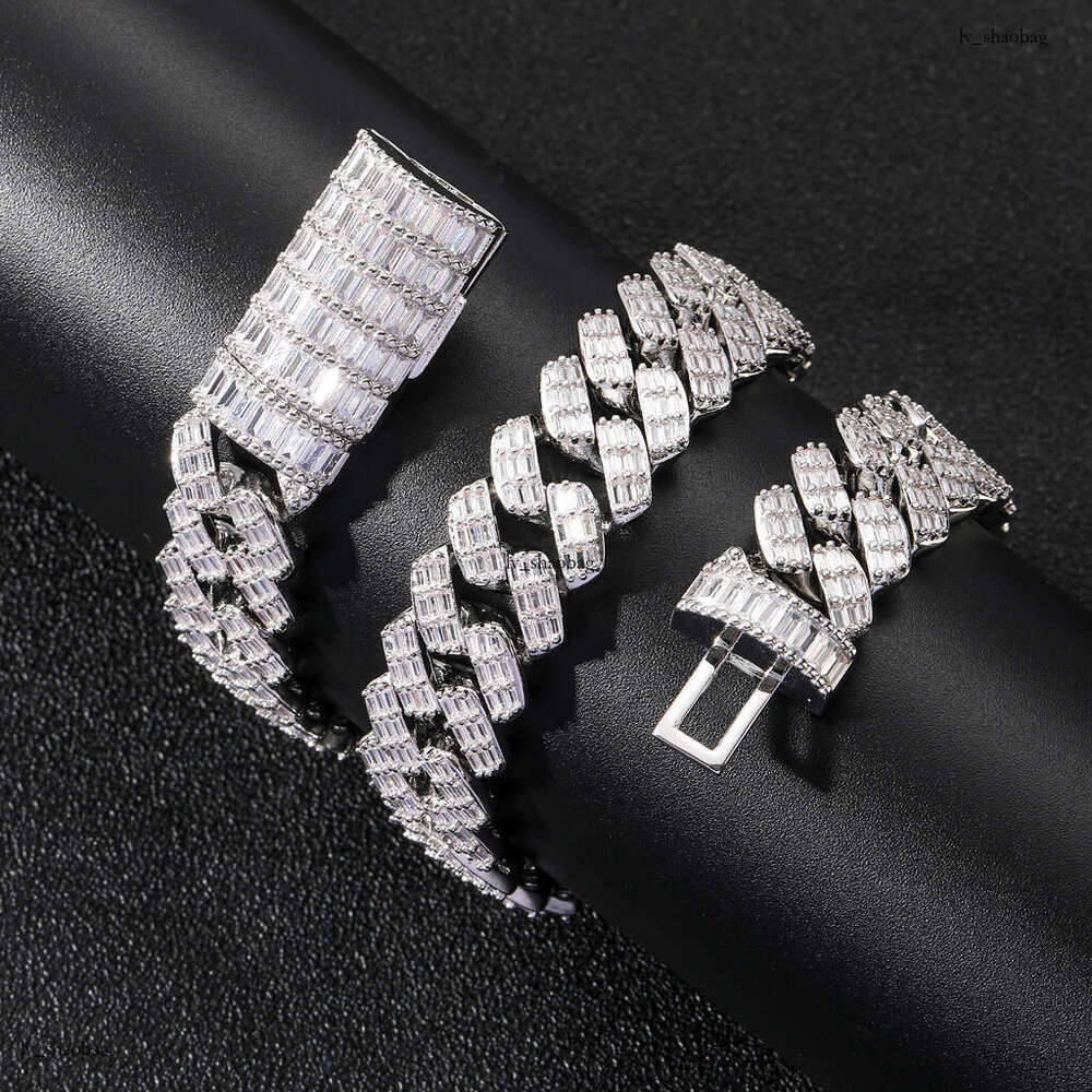 Domineering 17mm Wide Square Moissanite chain Dia Cuban Chain Flip Clasp Men's Necklace Personality Hip-Hop Jewelry