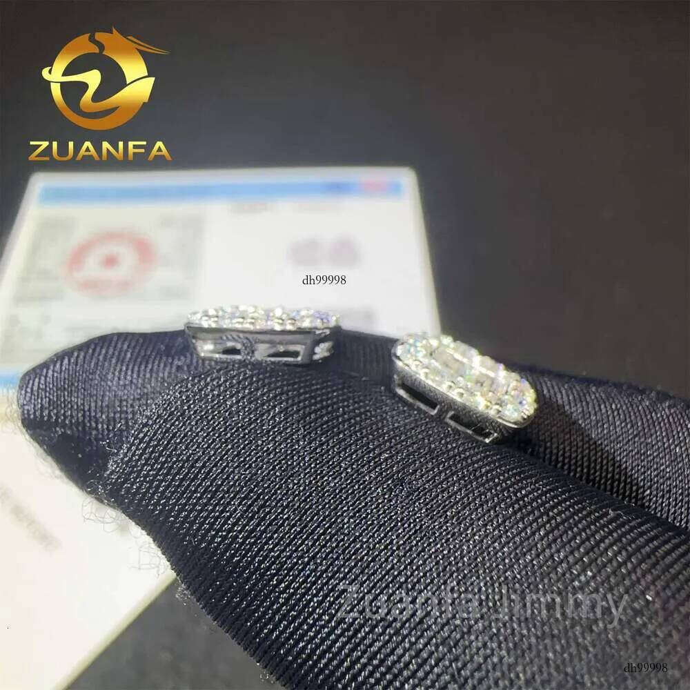 New Designs 14K Solid Real Gold Iced Out Hip Hop Jewelry Baguette Vvs1 Moissanite Dia Stud Earrings
