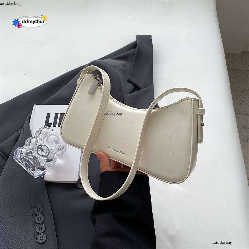 French Red Underarm Bag for Women 2024 New Popular Versatile Single Shoulder Bags Designer Simple Handbags Trend H6.28#31 ddmythur