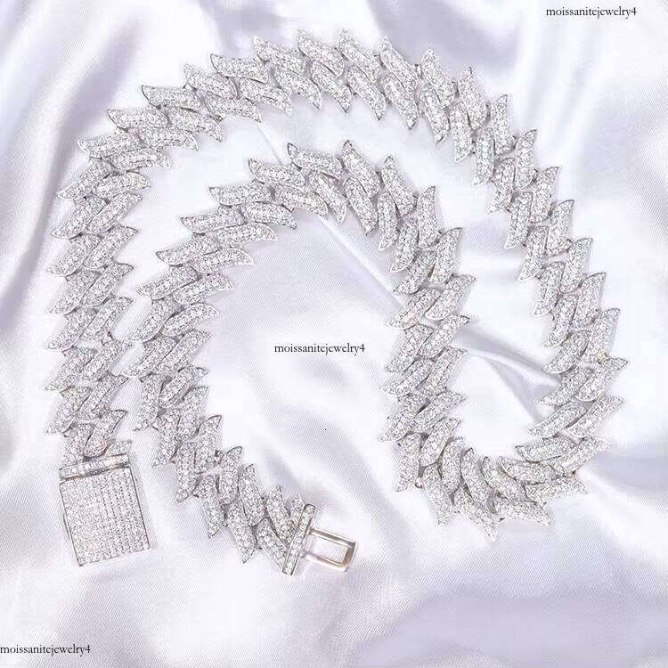 Xingguang Fashion 12mm 16mm Wide Spike Cuban Link Chain Gold Plated Iced Out Hip Hop D/VVS Moissanite Dia Jewelry Necklace