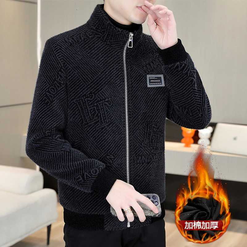 Mens Short Woolen Coat Autumn Winter Keep Warm Jackets Korean Style Streetwear Trends Casual Wool Outerwear XJ250809