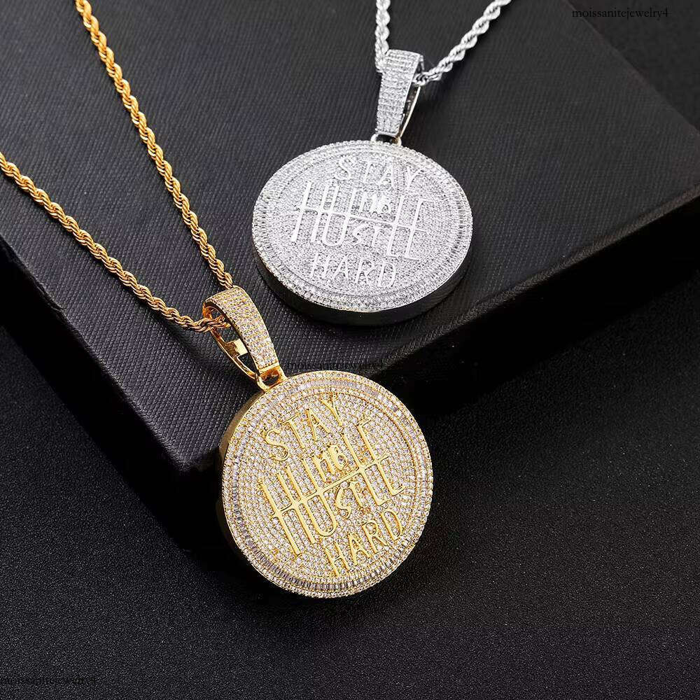 Personalized Letter Hip Hop High Quality Round Full Pave CZ Stone Custom Name Pendant