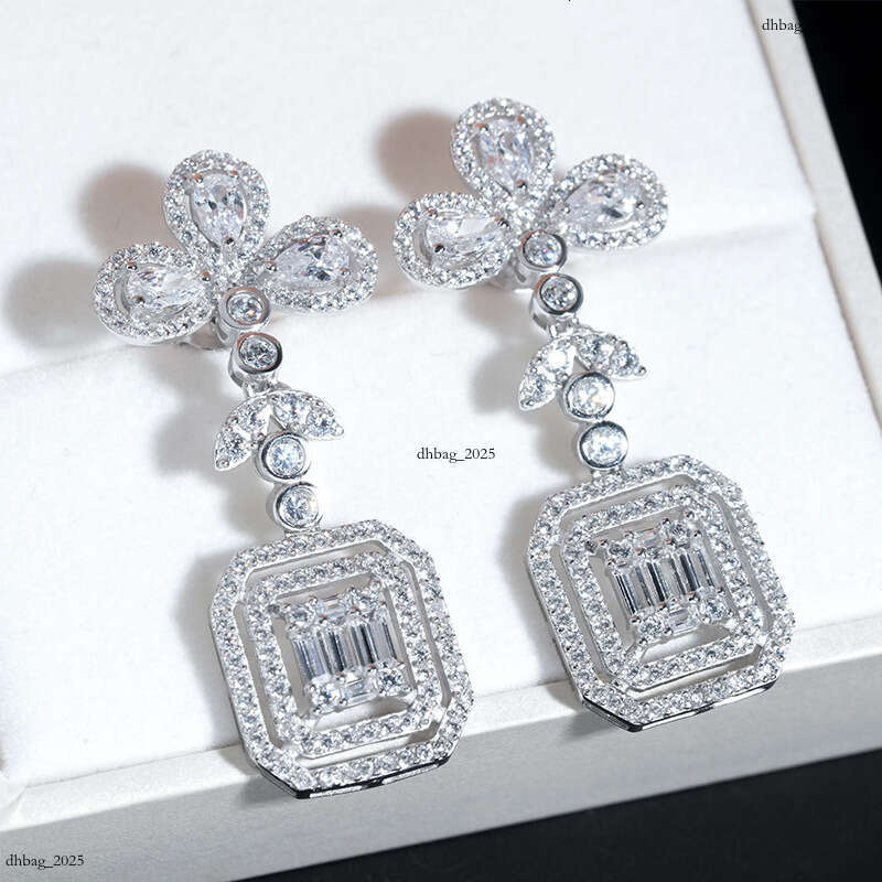 ICED OUT Sier Fashion Style Zircon Earrings Unique Ear Jewelry