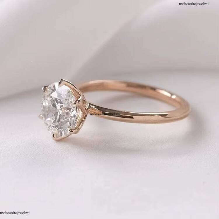 High Jewelry New Design 14K Rose Gold Woman Ring Round Cut Petal VVS Moissanite Rings for Wedding