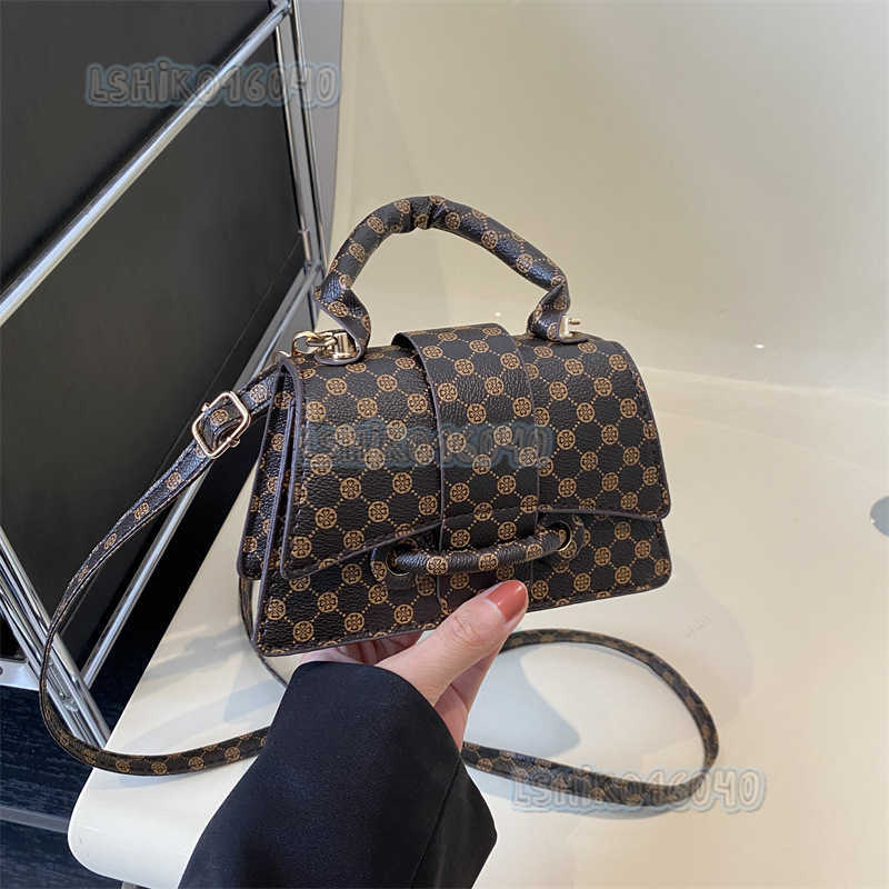 2024 New Style Niche Texture Handbag for Women Fashionable Versatile Shoulder Crossbody Underarm Trendy Bag H250808