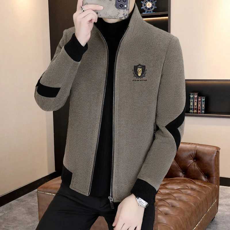 Winter Mens Woolen Jacket Splicing Stand Up Collar Wool Blends Coats Thick Warm Casual Business Social Windbreaker Overcoat XJ250809
