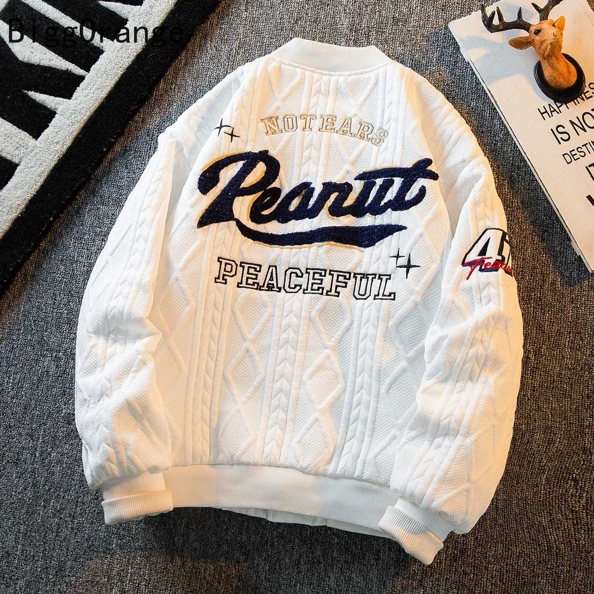 Mens casual jacket with embroidery decoration retro trend American style womens autumn and winter baseball uniform fashion couple. W250809