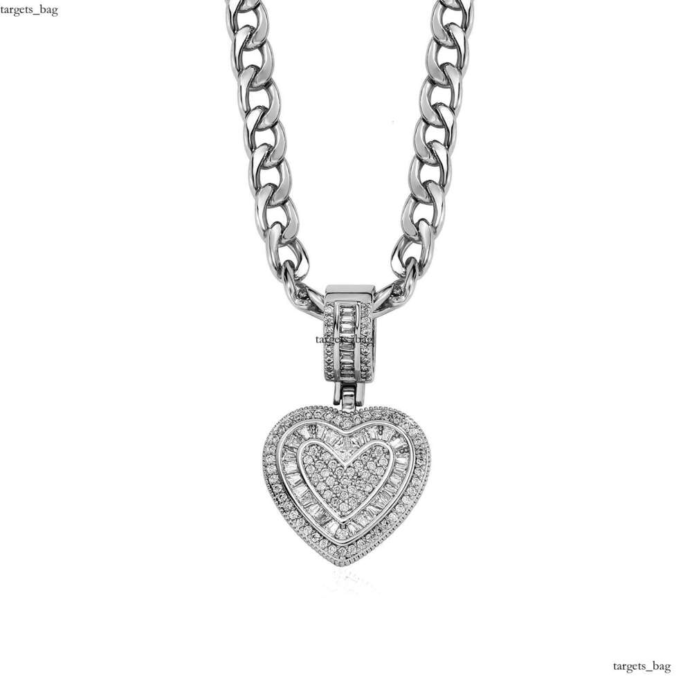 Niche Gold-Plated Heart NK Collarbone Chain Metal Hip-Hop Accessories Cross Pendant Necklace for Women
