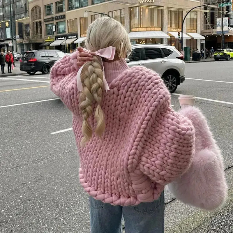 Winter French Pink Short Style Small Fragrant Sweater Jacket Womens Premium Cardigan Female Clothing 250804