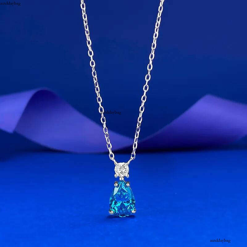 2025 Choucong New Sparkling Water Drop Pendant Jewelry Soild 1005 Sterling Sier Pear Aquamarine Moissanite Dia Women Beach Clavicle Necklace