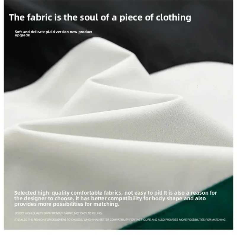 Men Jacket Oversized Stand Collar Coats Hip Hop Outerwear Men Sweatshirt Zipper Windproof Clothes Bomber Jacket Denim Jacket Men W250809