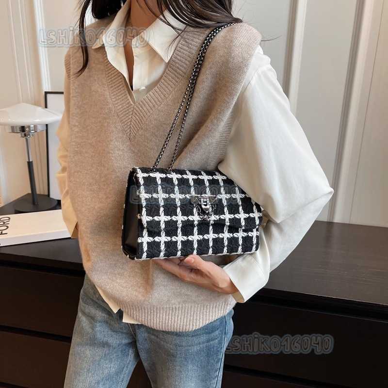 Trendy Bags for Women 2023 New Fashion Chain Small Square Bag Casual Simple Shoulder Bag Personality Crossbody Bag H250808