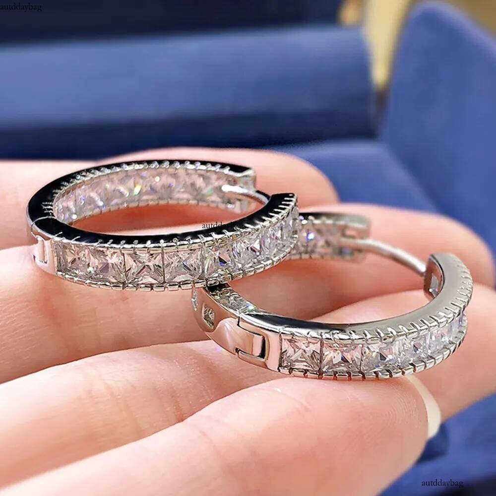 Infinity Simple Fashion Clip Earrings Gorgeous Ladies Jewellery Handmade Sterling Sier Princess Cut White Topaz CZ Dia Party Women OL Earring Gift