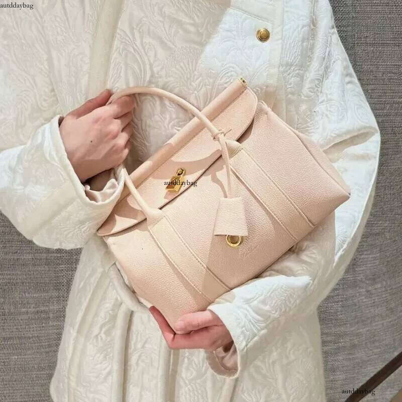 Designer Shoulder Bag New Style Leather Casual Crossbody Handbags For Women Exquisite Messenger Versatile Underarm Y2k