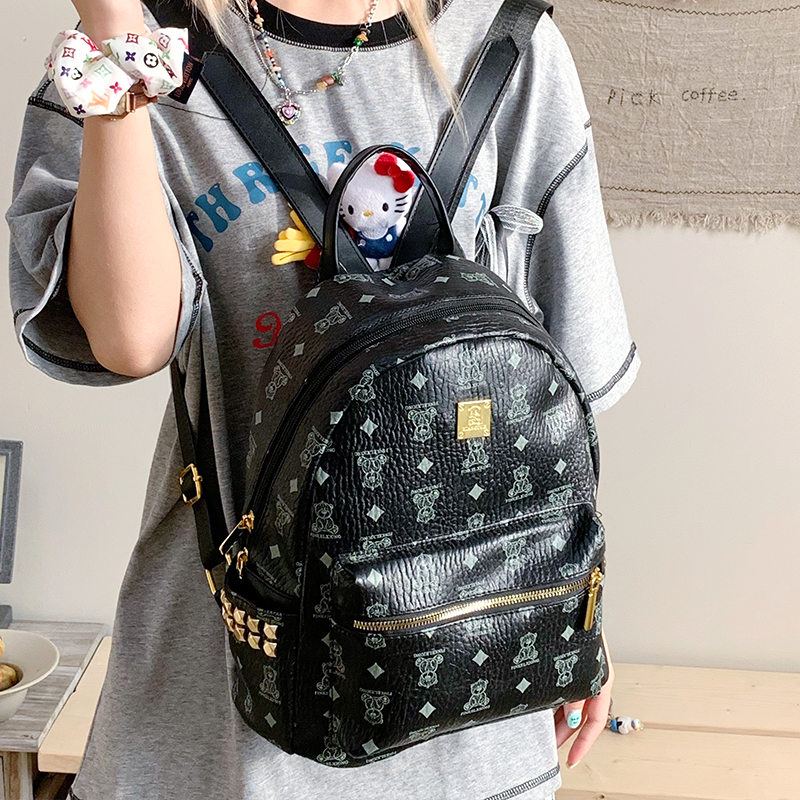 2025 New Fashionable and Versatile Backpack, Stylish PU Leather Book Bag for Women, Outdoor Travel and Commuting Backpack