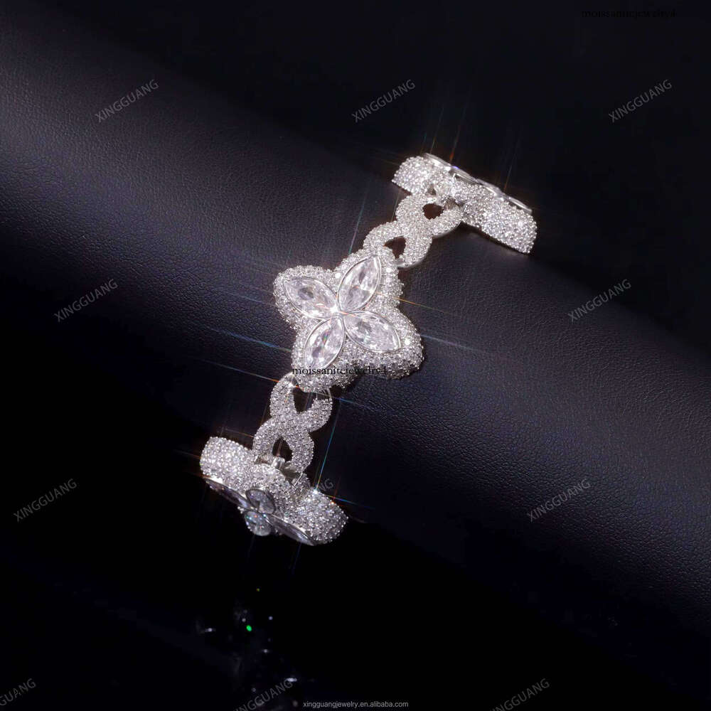 XG New Design Clovers Moissanite Sier Gold Plate Pass Dia test Fine Jewelry Bracelets for Women Men