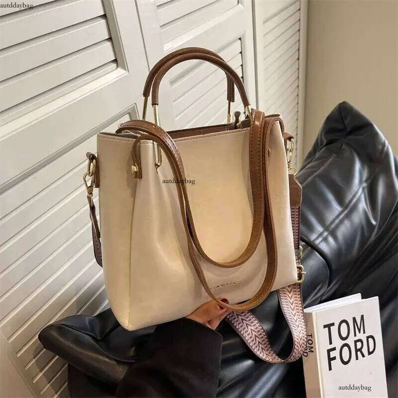 Solid Sewing Thread Top Handle Bags Large Capacity Fashion Brand For Women Interior Zipper Pocket Pu S Handbags Shoulder Bag Ddmysheep