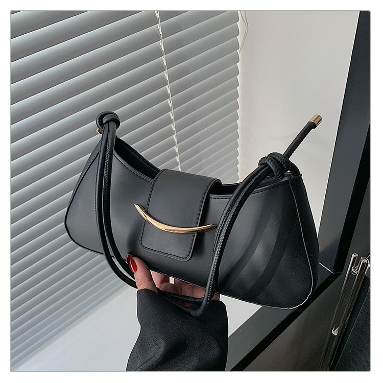 2025 Autumn New Women s Shoulder Bag New Fashion French Niche Design Armpit Bag Elegant And Simple New Women s bag Crossbody Bag Autumn women s New De