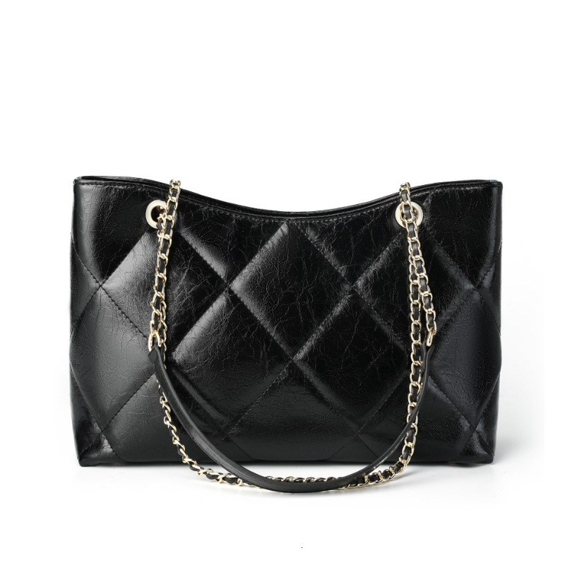 Spring Summer Genuine Leather Quilted Bag New Trendy Fashion Large Capacity Women Chain Versatile Internet Celebrity Shoulder Crossbody
