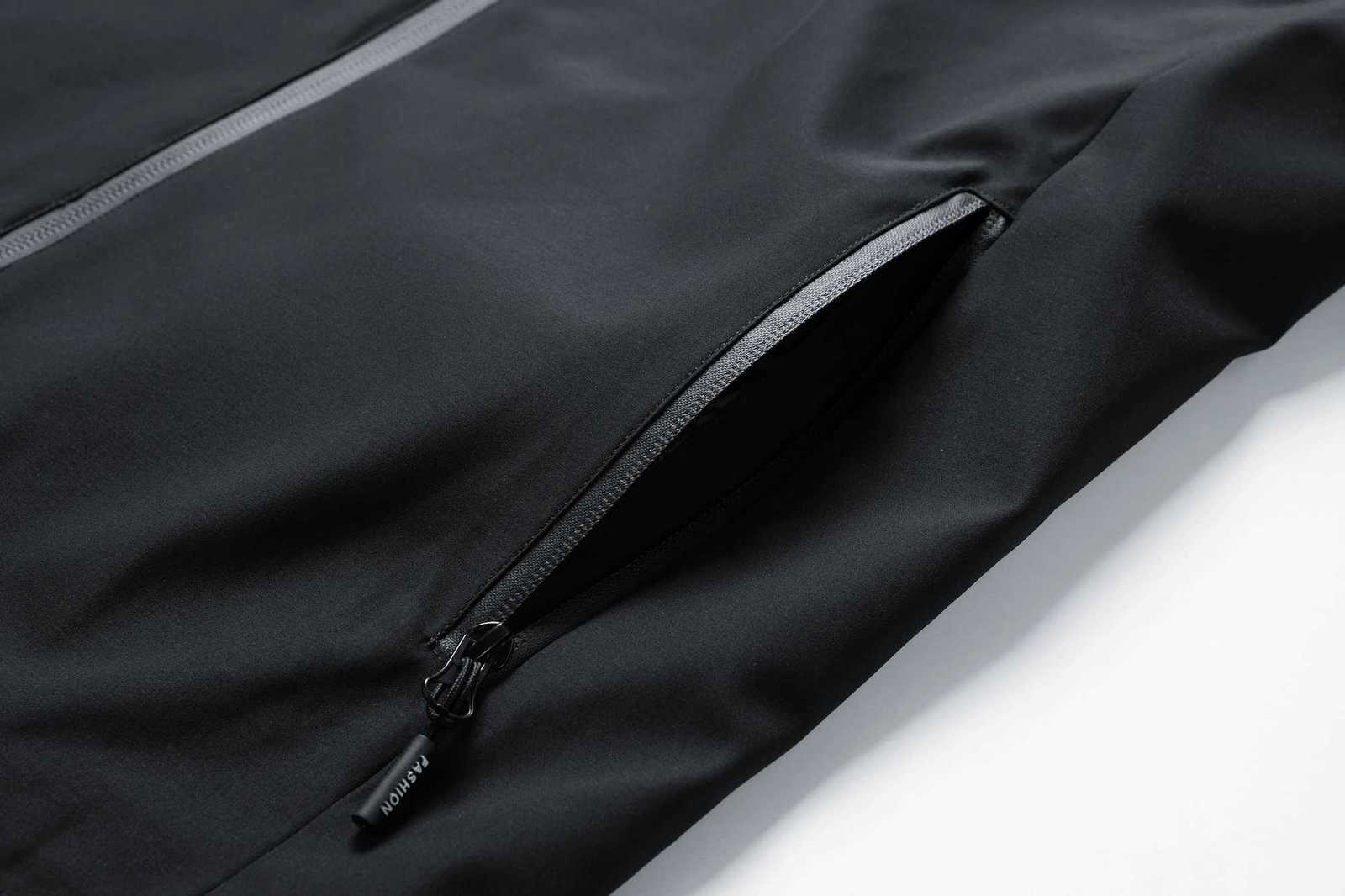 2025 Autumn New Solid Color Jacket Mens Business Casual Thin Coat Trend Lightweight Hooded Slim Fit Windbreaker 5XL Jackets Men W250809