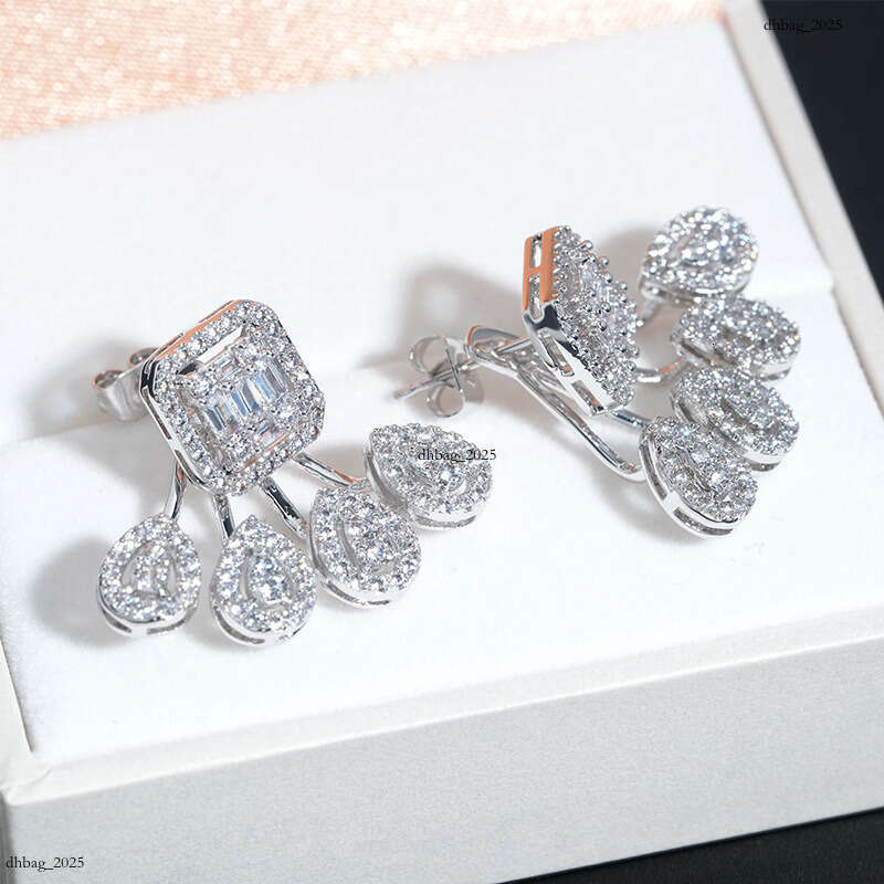ICED OUTins Minimalist Hollow Sier Zircon Elegant Simple Earrings