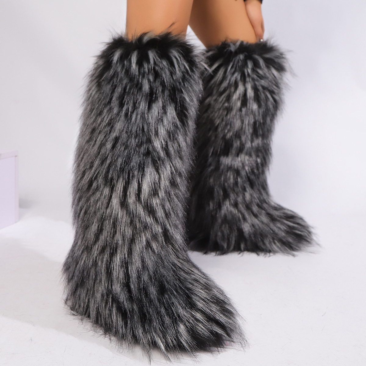 Designer shoes free shipping new Outdoor trainer winter plush snow boots for women's keep warm fashion Knee boots black white pink grey brown