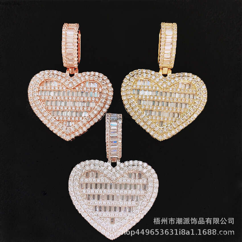 Iced Out VVS Inlaid D Color Moissanite Personalized Hip-Hop Accessories Versatile Necklace Pendant 111