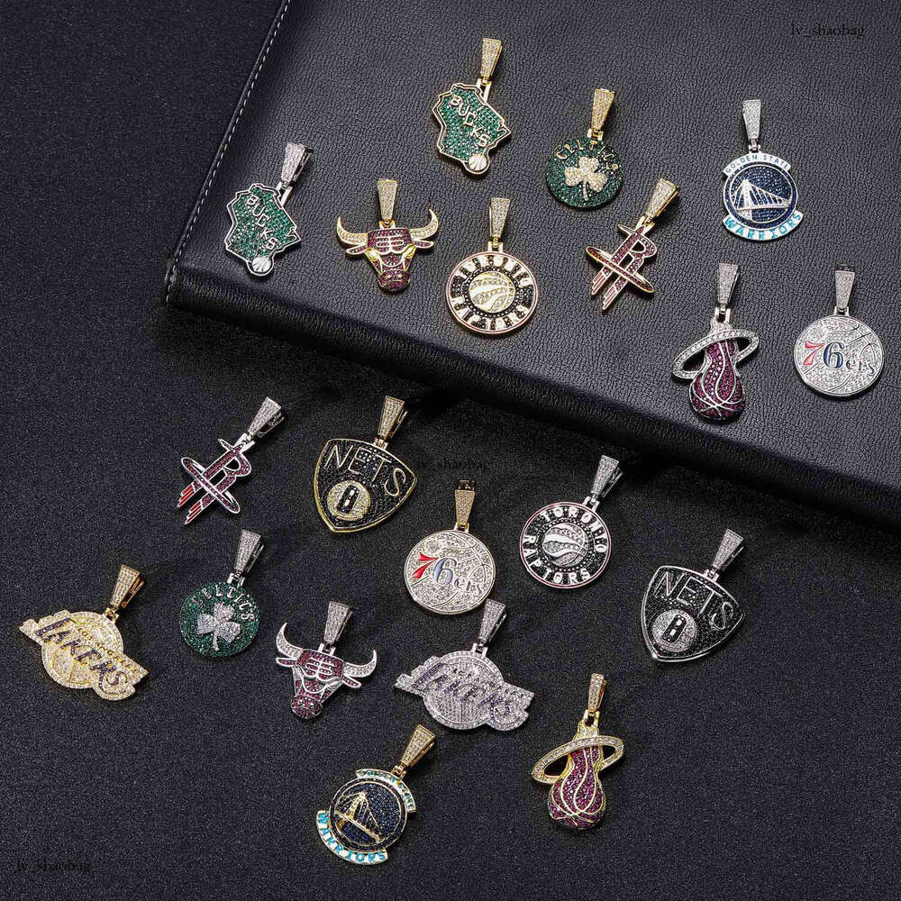 New Lakers Team Pendant Micro-Paved Moissanite chain Commemorative Fan Hip-Hop Necklace
