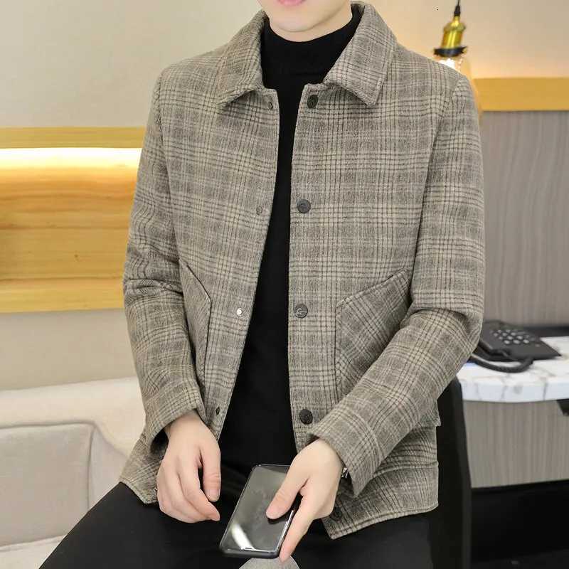 2025 New Autumn Winter Mens Casual Plaid Short Woolen Coats Streetwear Slim Fit Wool Windbreaker Jacket Clothing Warm Top ParkaXJ250809