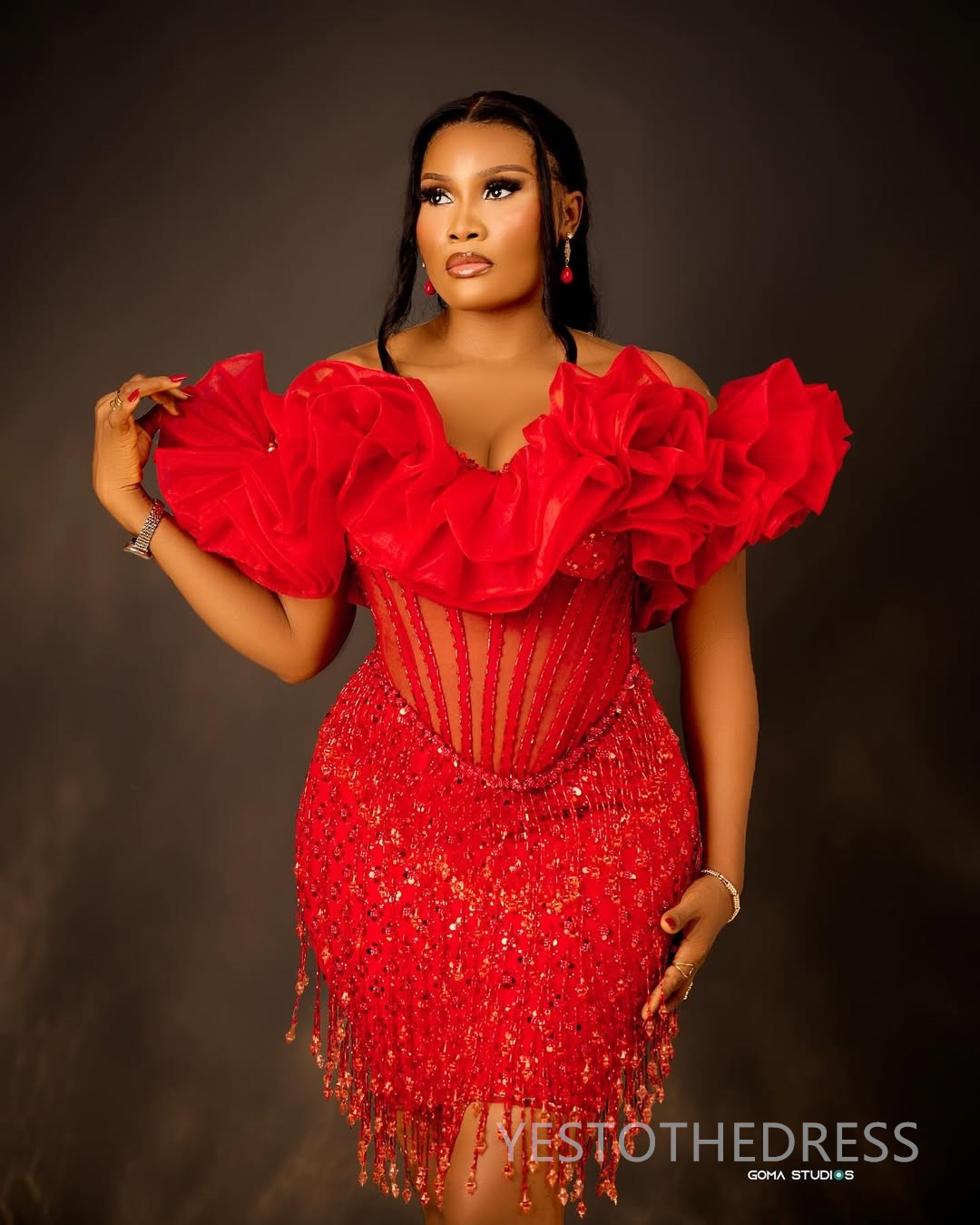2025 Plus Size Red Cocktail Dresses For Women Off Shoulder Sheer Neck Puffy Pleated Lace Tassel Elegant Homecoming Dresses Mini Gown For African Black