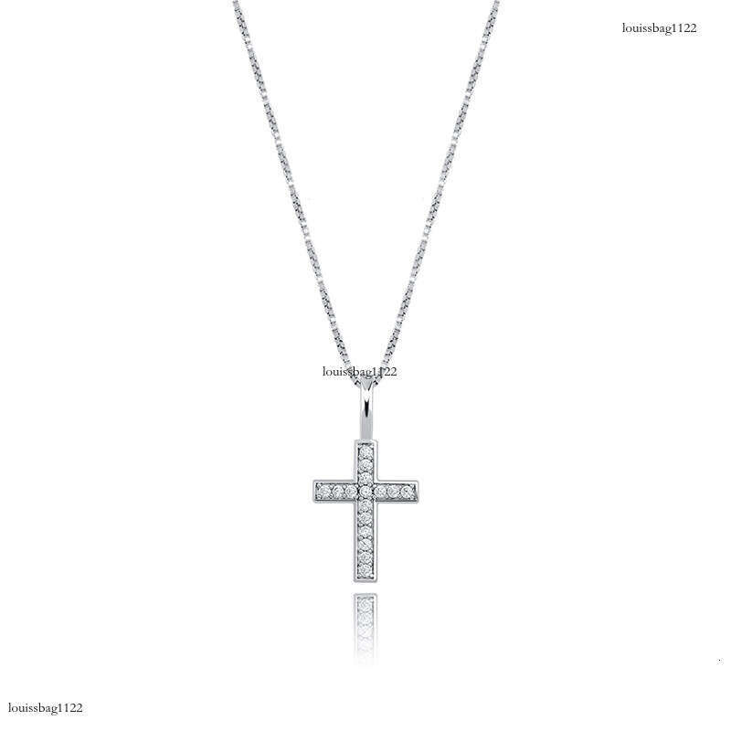 New Sier Full Moissanite chain Cross Hip-Hop Pendant Personality Versatile Necklace Jewelry