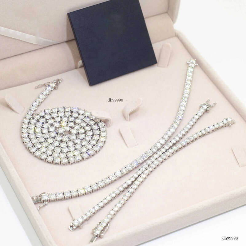 Custom Iced Out VVS Moissanite Tennis Bracelet Necklace on Sier Chain for Fine Jewelry
