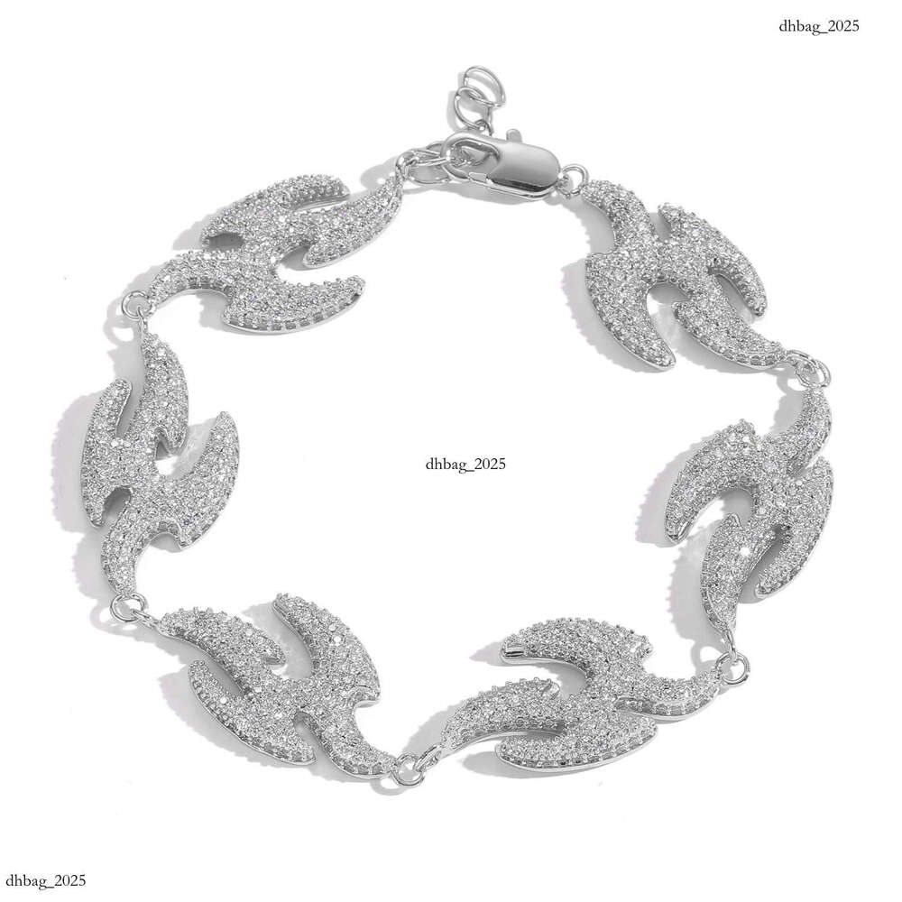 Hip Hop Jewelry Men and Women New Style Flying Micro Paved Zircon Geometric Irregular Swallow Bracelet Accessories