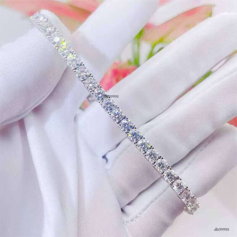 Sterling Sier 14K Gold Plated Iced Out Tennis Moissanite Dia Bracelet